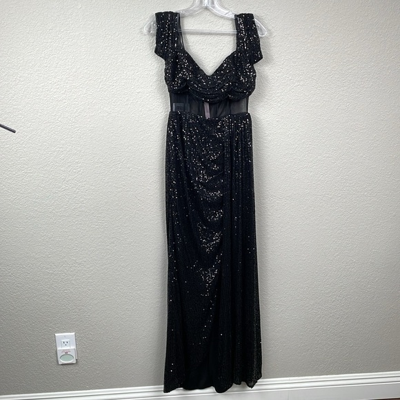 NWT Mac Duggal 11665 Off Shoulder Sequin Evening Dress Gown Sheer Corset Waist 4 - Picture 3 of 14
